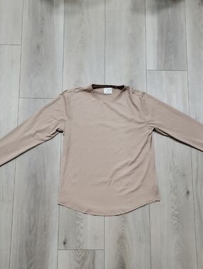 Cuts Clothing Men's Long Sleeve Crewneck Shirt - Beige Tan